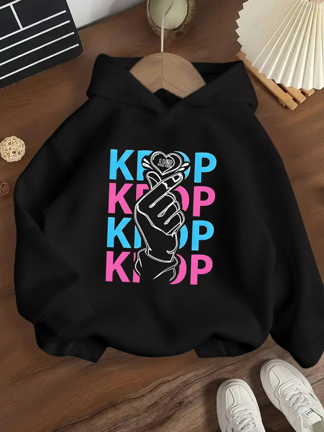 2025 Halloween Girls' Fashion Hoodie With K-POP Print Sweatshirt Kpop Demon Hunters Hoodie  Perfect Christmas & Holiday Gift For Women, Halloween Shirts For Girls